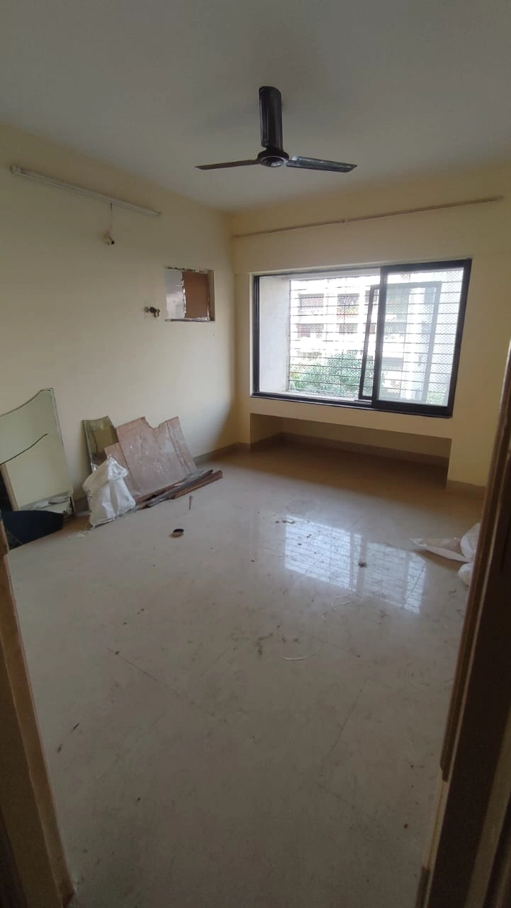 3 BHK Flat for Rent in lashachandi Apartments, Malad East